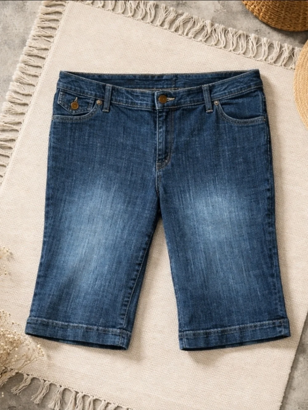 Lands' End Women’s  14 - 36 X 16 Dark Wash Denim Bermuda Shorts Stretch Capris